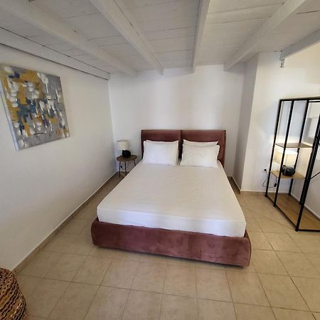 Luxury Cave Houses Mesaria Bagian luar foto