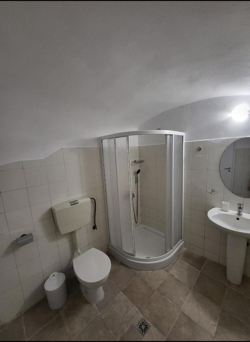 Luxury Cave Houses Mesaria Bagian luar foto